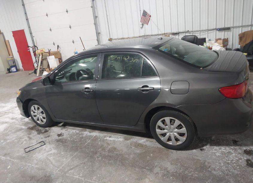 Photo 14 of 2009 Toyota Corolla LE (VIN 1NXBU40E29Z126586)