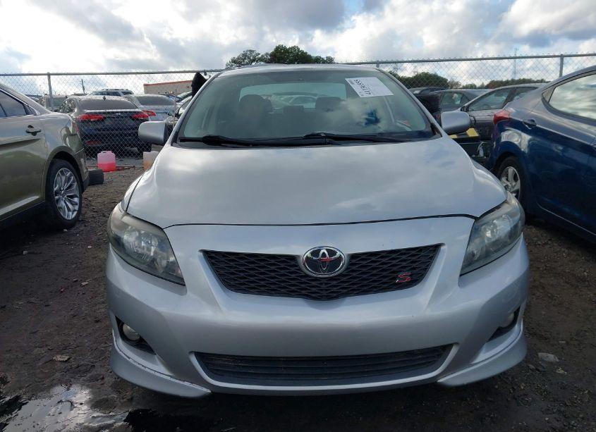 Photo 12 of 2009 Toyota Corolla S (VIN 1NXBU40E29Z128287)