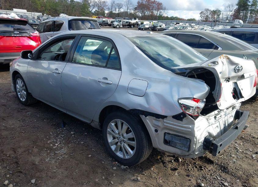 Photo 3 of 2009 Toyota Corolla S (VIN 1NXBU40E29Z128287)