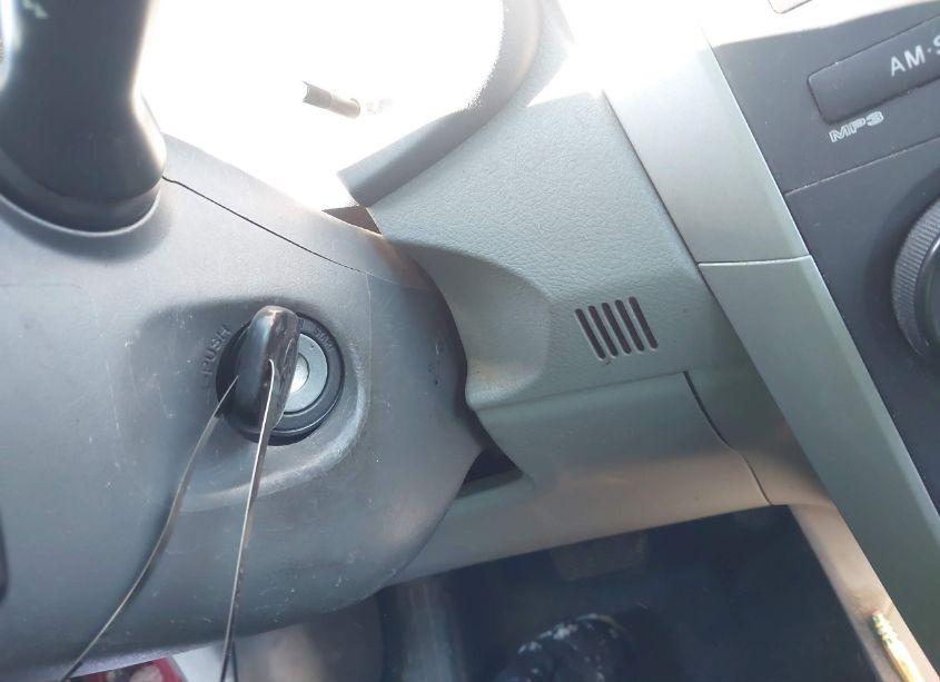 Photo 11 of 2009 Toyota Corolla LE (VIN 1NXBU40E39Z032149)