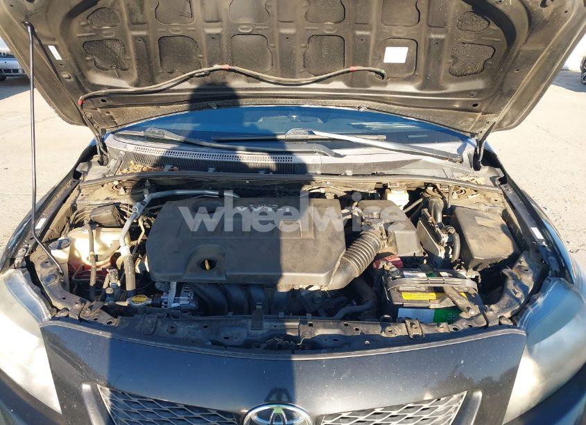 Photo 10 of 2009 Toyota Corolla S (VIN 1NXBU40E39Z050344)