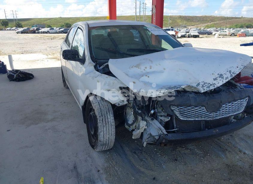 2009 Toyota Corolla LE (VIN 1NXBU40E39Z063756) main photo