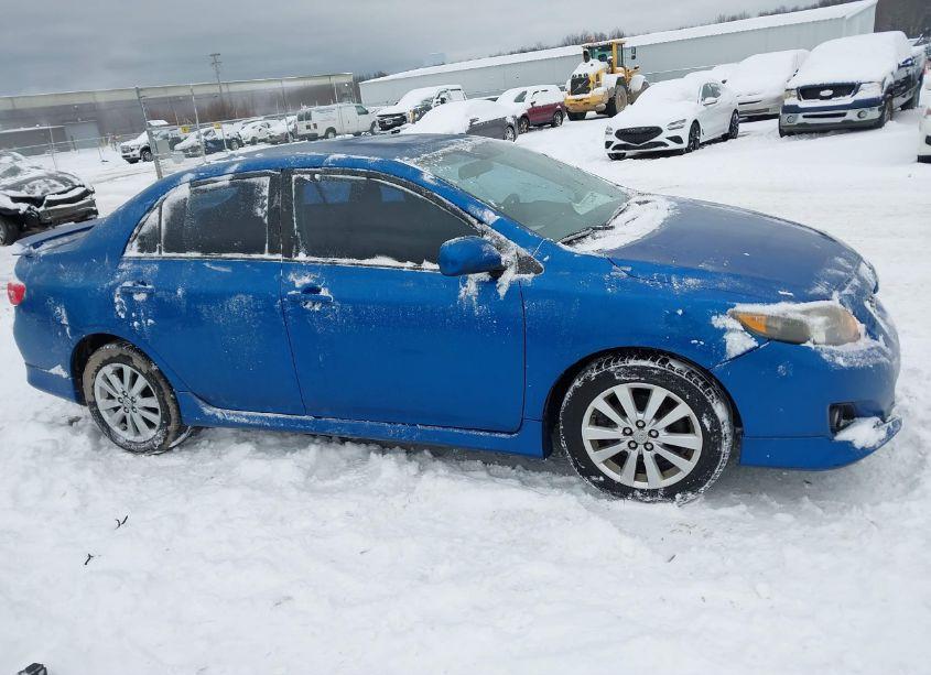 Photo 13 of 2009 Toyota Corolla S (VIN 1NXBU40E39Z067371)