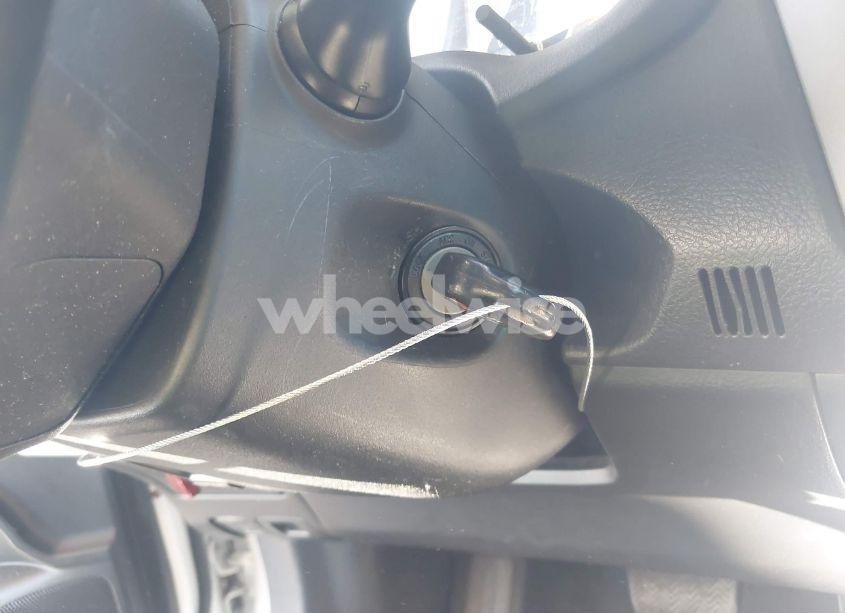 Photo 11 of 2009 Toyota Corolla S (VIN 1NXBU40E39Z080542)