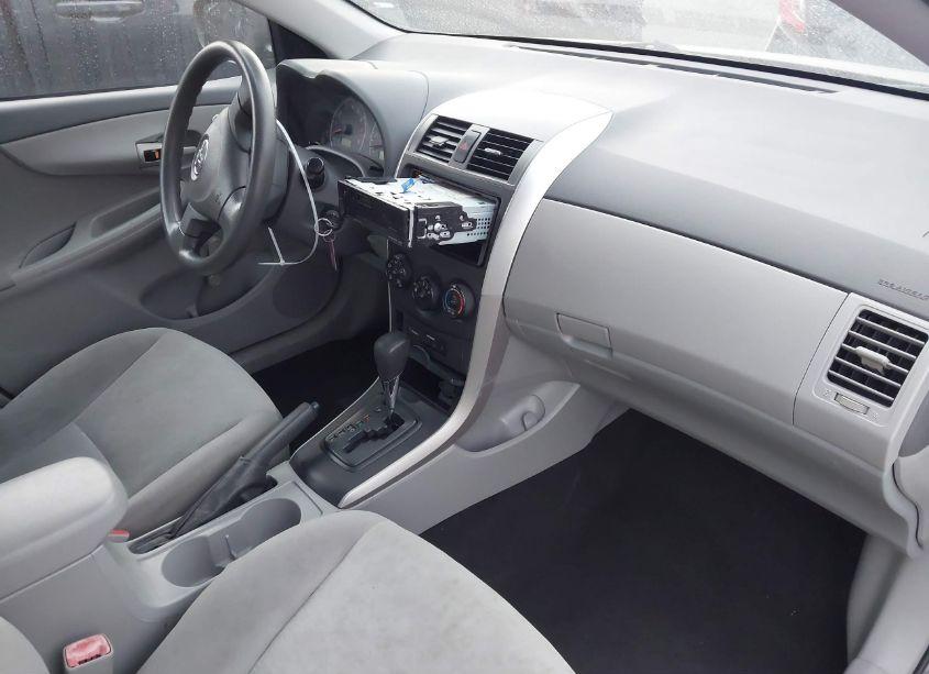 Photo 5 of 2009 Toyota Corolla (VIN 1NXBU40E39Z108470)