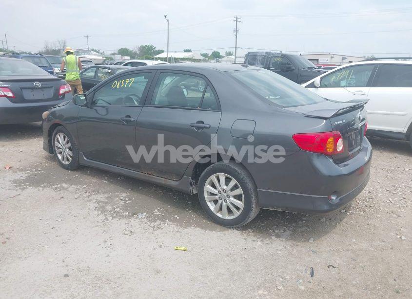 Photo 3 of 2009 Toyota Corolla S (VIN 1NXBU40E39Z111546)