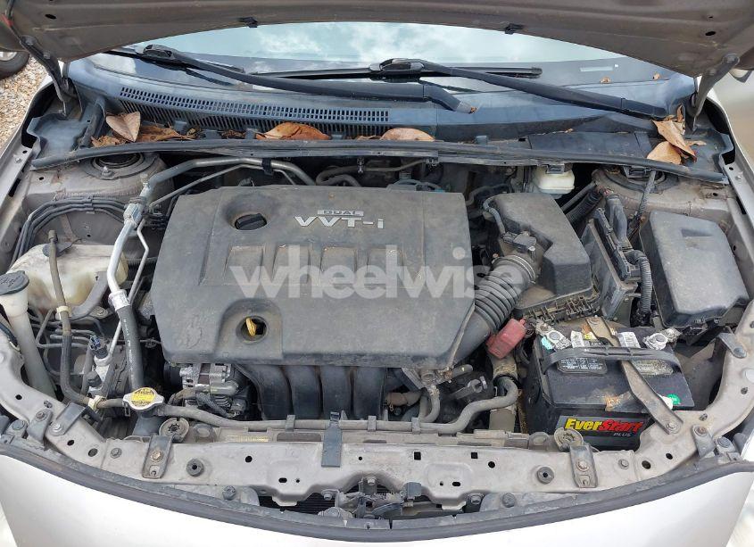 Photo 10 of 2009 Toyota Corolla XLE (VIN 1NXBU40E39Z113281)