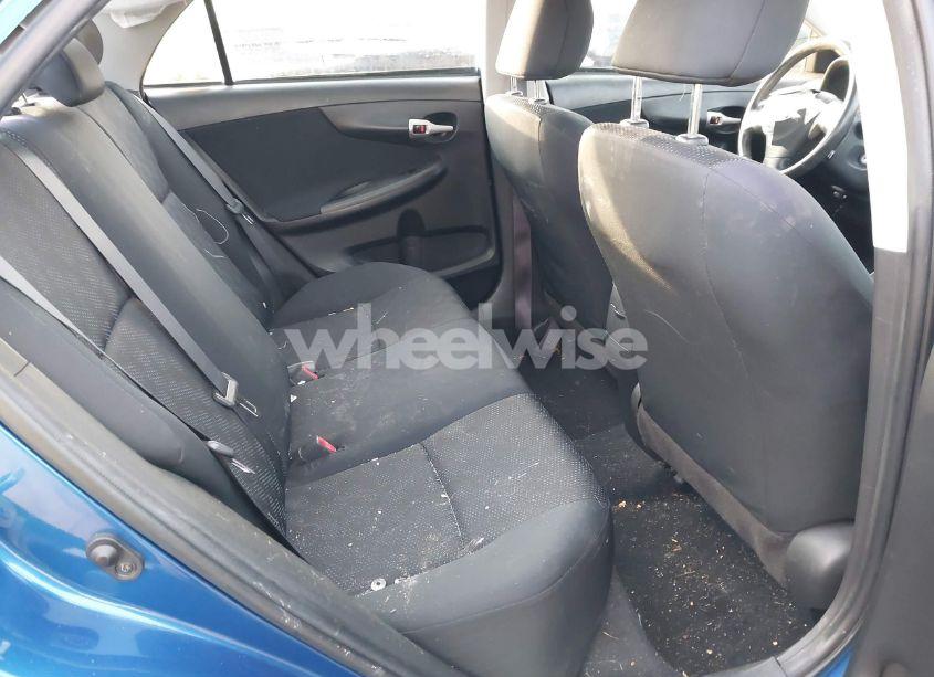 Photo 8 of 2009 Toyota Corolla S (VIN 1NXBU40E39Z115712)