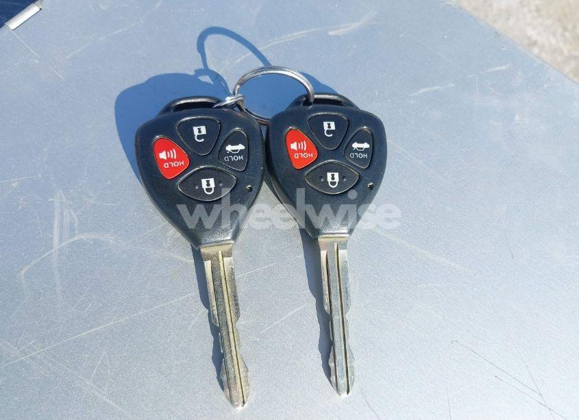 Photo 11 of 2009 Toyota Corolla S (VIN 1NXBU40E39Z151397)