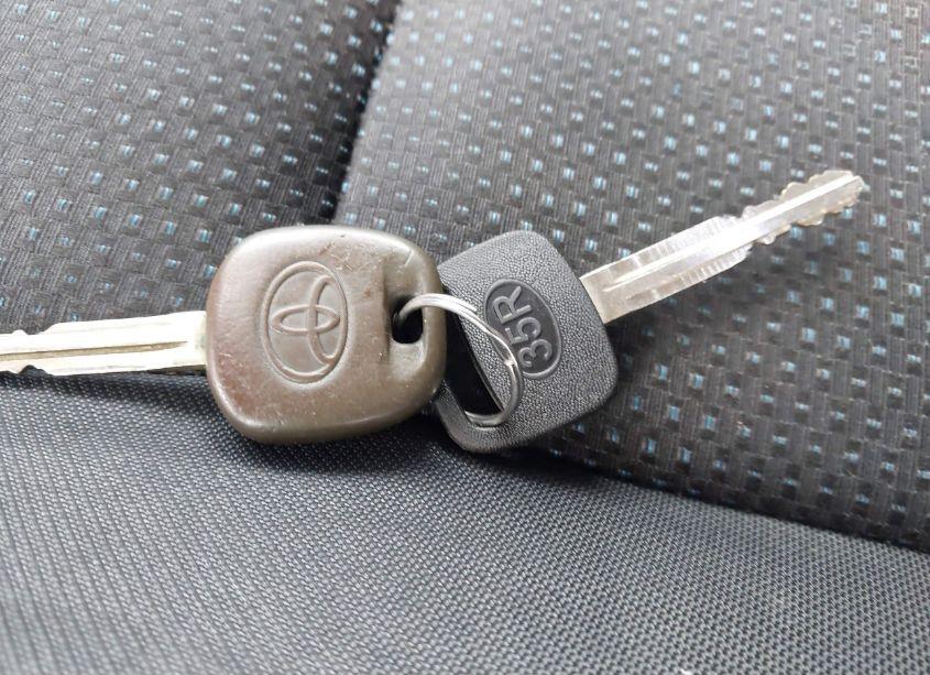 Photo 11 of 2009 Toyota Corolla S (VIN 1NXBU40E49Z016364)