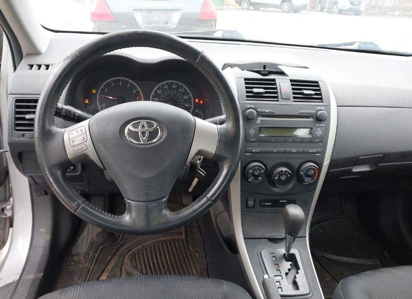 Photo 15 of 2009 Toyota Corolla S (VIN 1NXBU40E49Z016364)