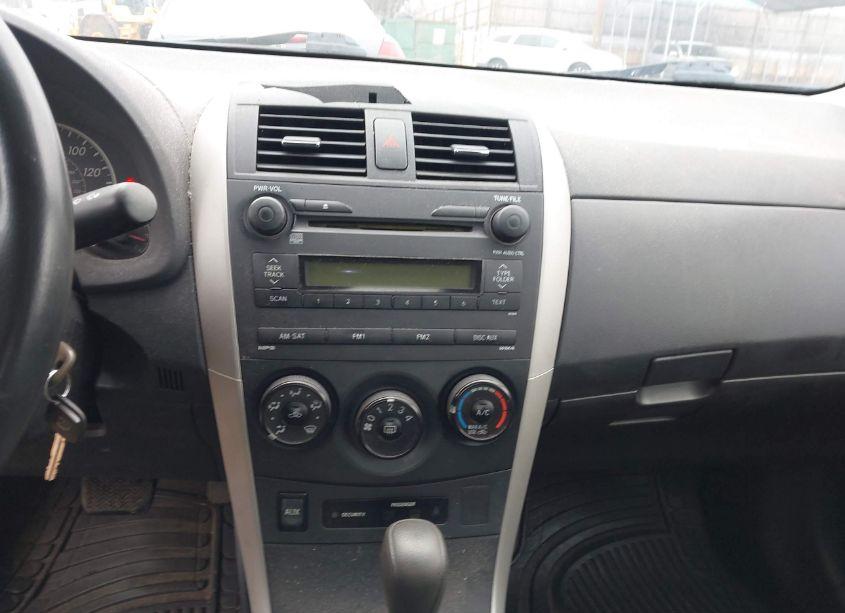 Photo 16 of 2009 Toyota Corolla S (VIN 1NXBU40E49Z016364)