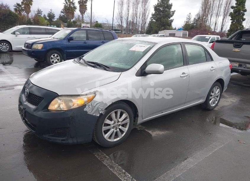 Photo 2 of 2009 Toyota Corolla XLE (VIN 1NXBU40E49Z022097)