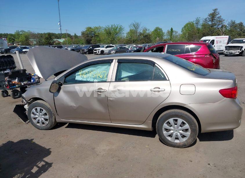 Photo 15 of 2009 Toyota Corolla LE (VIN 1NXBU40E49Z034833)