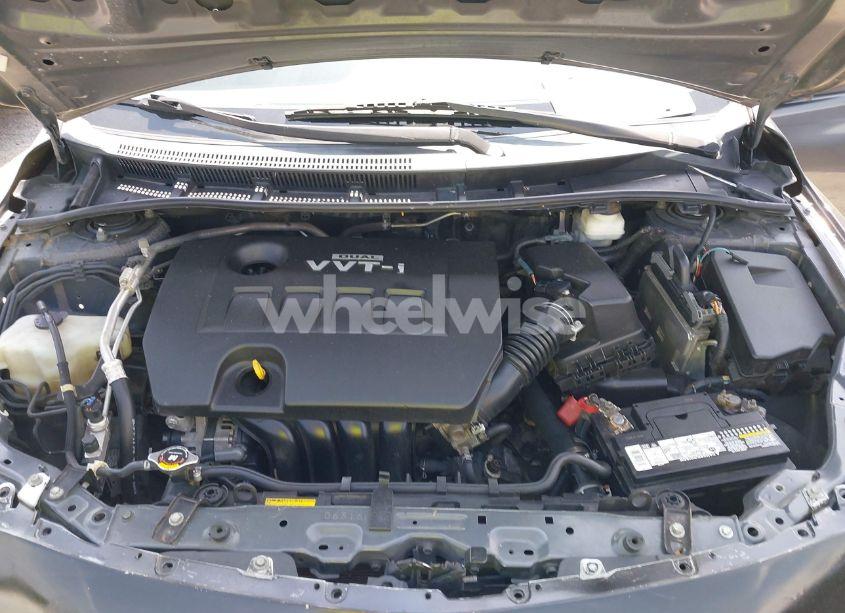 Photo 10 of 2009 Toyota Corolla (VIN 1NXBU40E49Z038459)