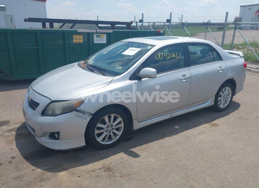 Photo 2 of 2009 Toyota Corolla S (VIN 1NXBU40E49Z052569)