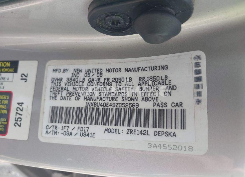 Photo 9 of 2009 Toyota Corolla S (VIN 1NXBU40E49Z052569)