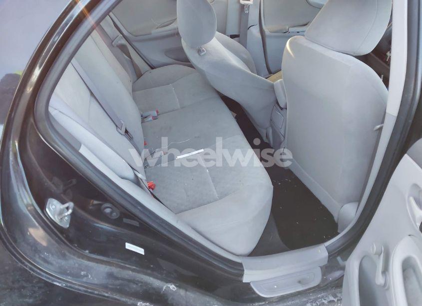 Photo 8 of 2009 Toyota Corolla (VIN 1NXBU40E49Z060235)