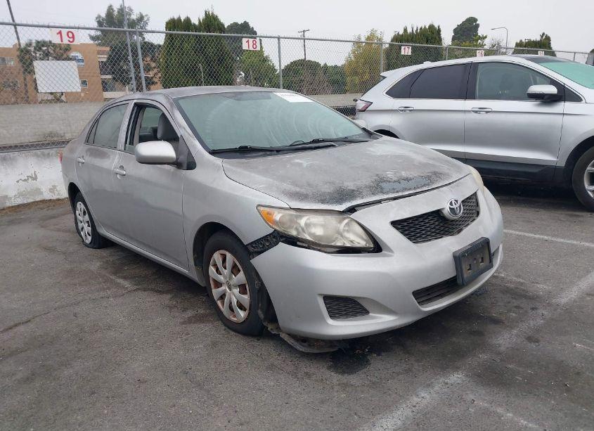 2009 Toyota Corolla LE (VIN 1NXBU40E49Z066634) main photo