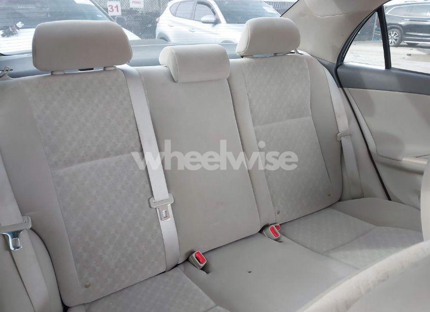 Photo 8 of 2009 Toyota Corolla LE (VIN 1NXBU40E49Z071672)