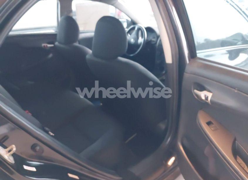 Photo 8 of 2009 Toyota Corolla S (VIN 1NXBU40E49Z073650)