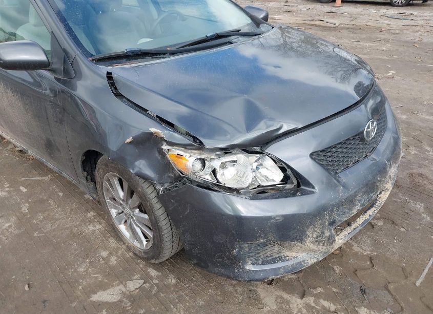 Photo 6 of 2009 Toyota Corolla LE (VIN 1NXBU40E49Z092408)