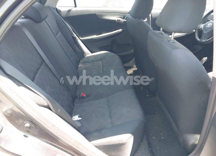 Photo 8 of 2009 Toyota Corolla S (VIN 1NXBU40E49Z125388)