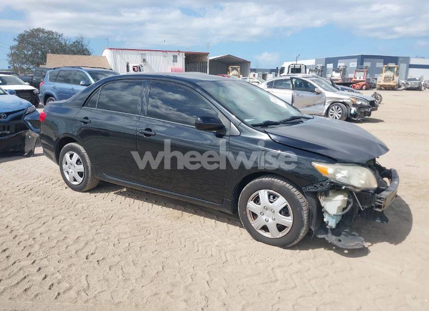 2009 Toyota Corolla LE (VIN 1NXBU40E49Z135158) main photo