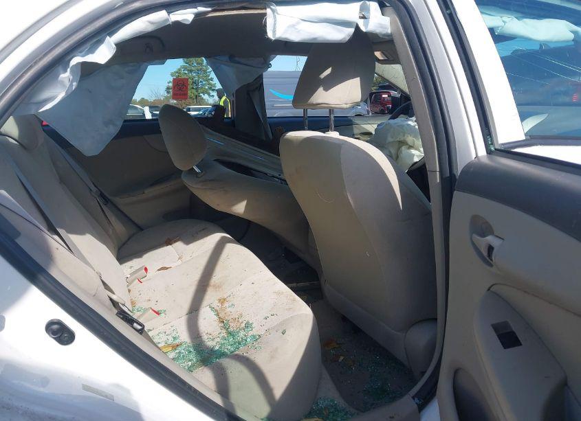 Photo 8 of 2009 Toyota Corolla LE (VIN 1NXBU40E49Z154714)