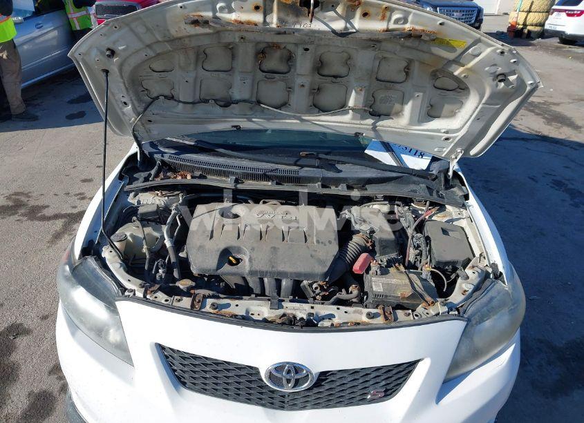 Photo 10 of 2009 Toyota Corolla S (VIN 1NXBU40E49Z157855)