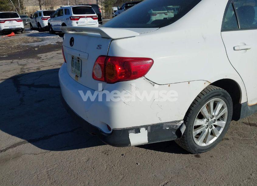 Photo 6 of 2009 Toyota Corolla S (VIN 1NXBU40E49Z157855)