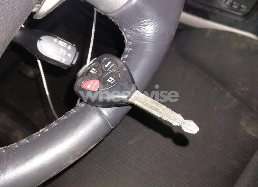 Photo 11 of 2009 Toyota Corolla S (VIN 1NXBU40E49Z164921)