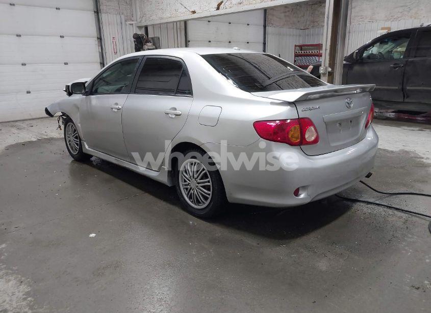 Photo 3 of 2009 Toyota Corolla S (VIN 1NXBU40E49Z164921)