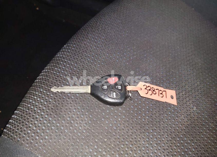 Photo 11 of 2009 Toyota Corolla S (VIN 1NXBU40E59Z001436)