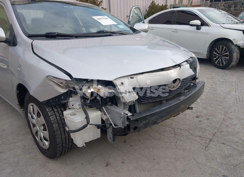 Photo 6 of 2009 Toyota Corolla LE (VIN 1NXBU40E59Z050880)