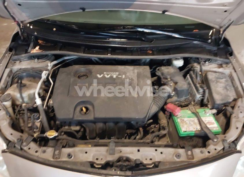 Photo 10 of 2009 Toyota Corolla LE (VIN 1NXBU40E59Z057232)