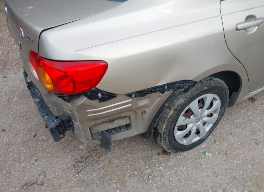 Photo 13 of 2009 Toyota Corolla LE (VIN 1NXBU40E59Z063919)