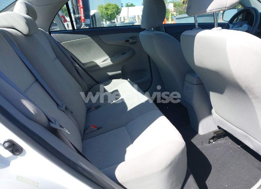 Photo 8 of 2009 Toyota Corolla LE (VIN 1NXBU40E59Z118546)