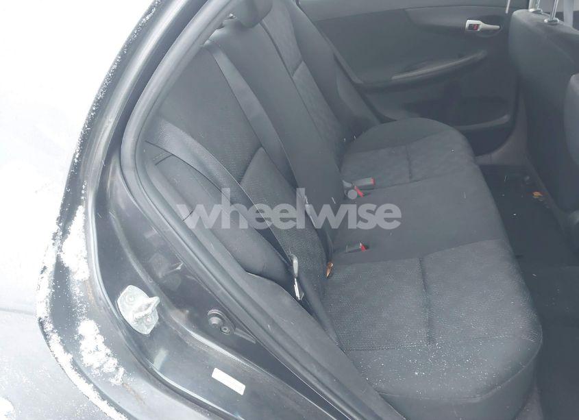 Photo 8 of 2009 Toyota Corolla S (VIN 1NXBU40E59Z141549)