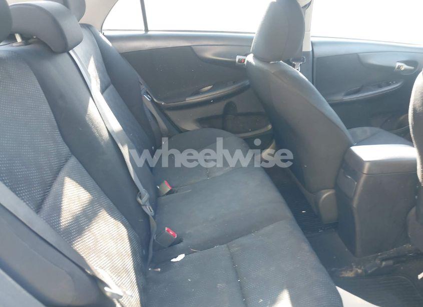 Photo 8 of 2009 Toyota Corolla S (VIN 1NXBU40E59Z144127)