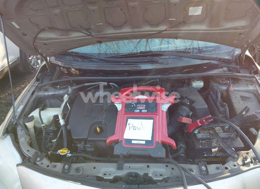 Photo 10 of 2009 Toyota Corolla LE (VIN 1NXBU40E69Z044022)