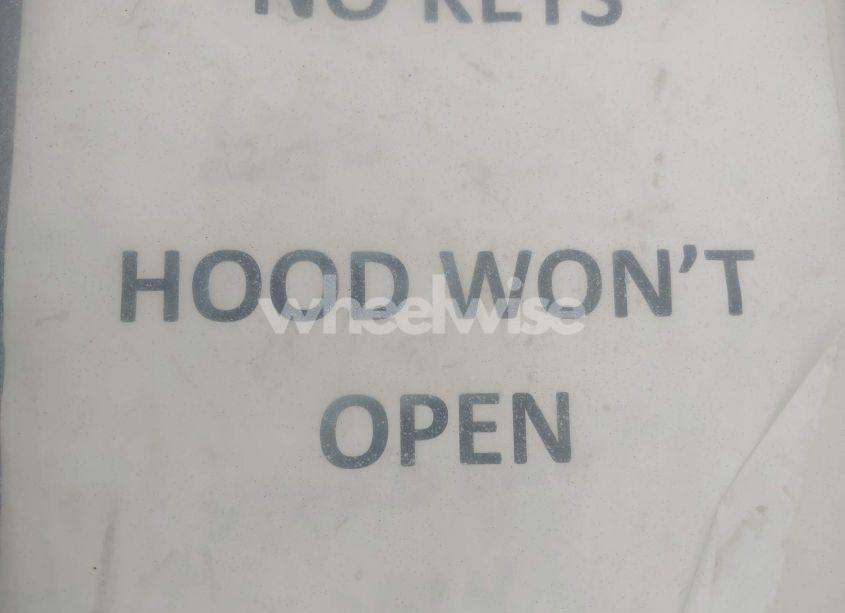 Photo 10 of 2009 Toyota Corolla LE (VIN 1NXBU40E69Z044828)