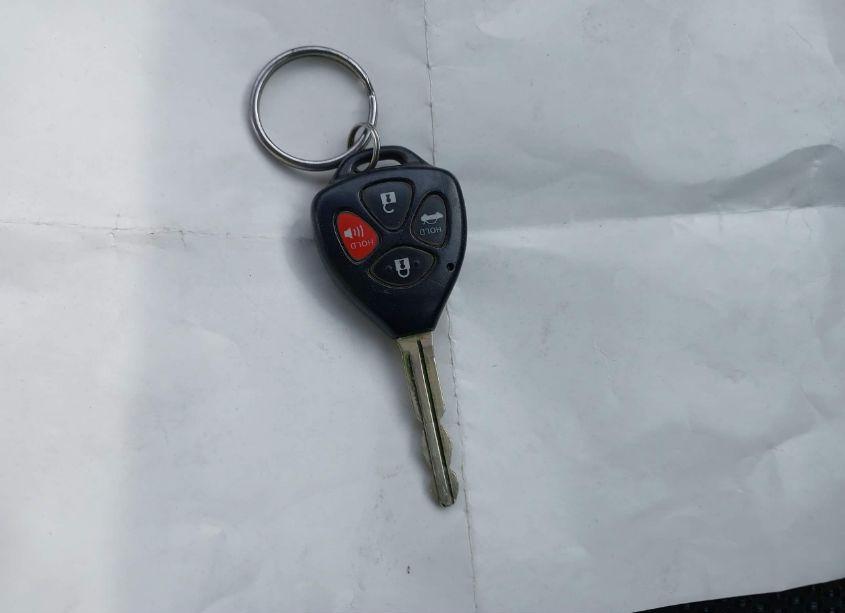 Photo 11 of 2009 Toyota Corolla S (VIN 1NXBU40E69Z047521)