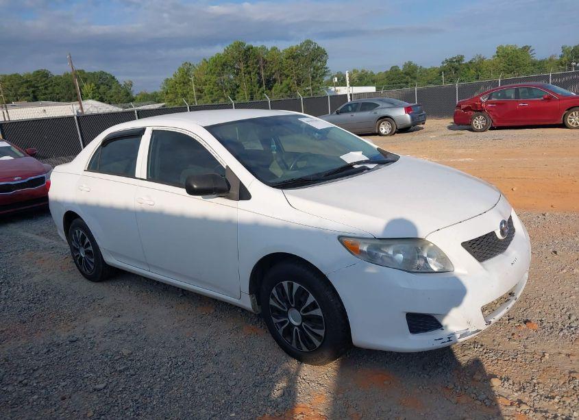 2009 Toyota Corolla LE (VIN 1NXBU40E69Z084326) main photo