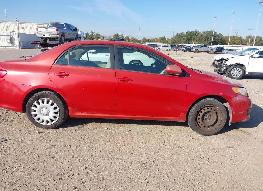 Photo 13 of 2009 Toyota Corolla XLE (VIN 1NXBU40E69Z114599)