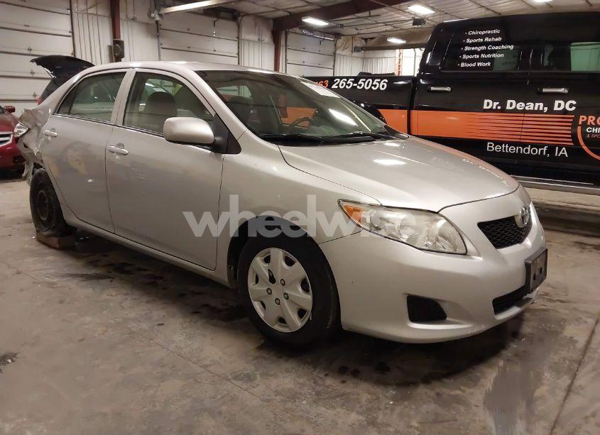 2009 Toyota Corolla LE (VIN 1NXBU40E69Z129314) main photo