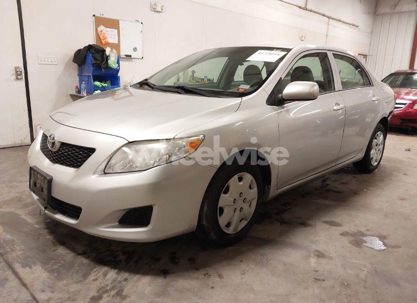 Photo 2 of 2009 Toyota Corolla LE (VIN 1NXBU40E69Z129314)