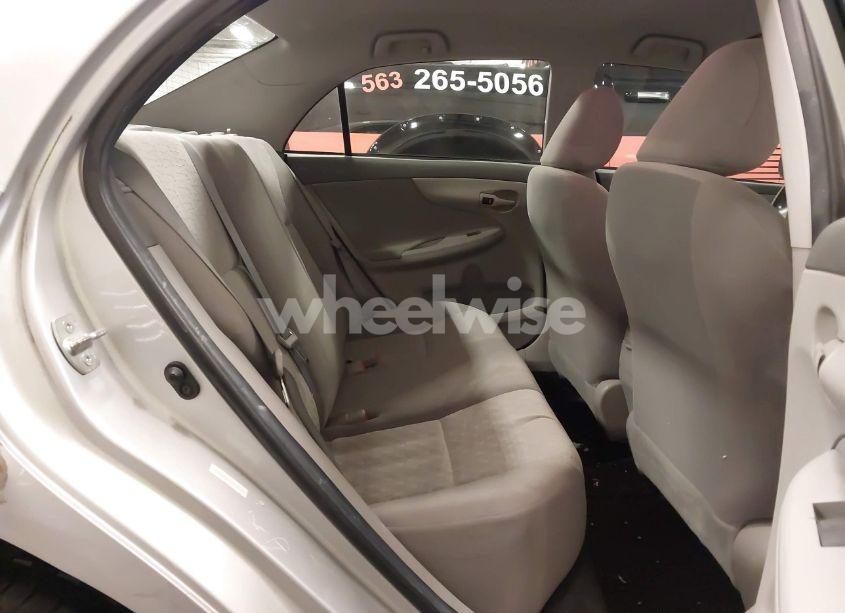 Photo 8 of 2009 Toyota Corolla LE (VIN 1NXBU40E69Z129314)