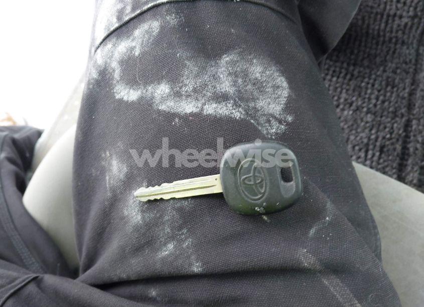 Photo 11 of 2009 Toyota Corolla (VIN 1NXBU40E69Z131984)