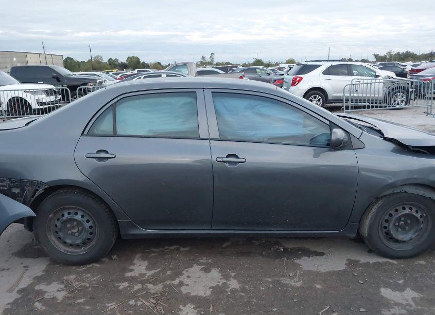 Photo 14 of 2009 Toyota Corolla LE (VIN 1NXBU40E69Z137266)